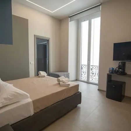 è....... By Dimorra 3*