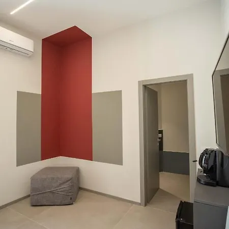 è....... By Dimorra