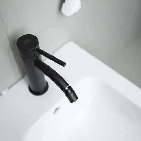 Apartahotel E....... By Dimorra