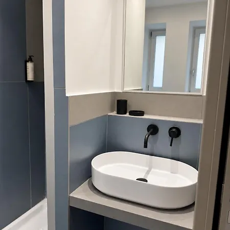 Legends Aparthotel 3*