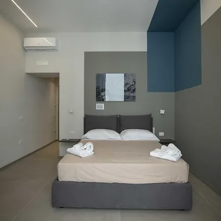 E....... By Dimorra Apartmanhotel 3*