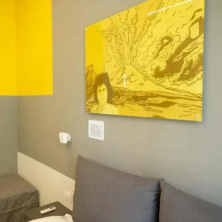 Apartmanhotel E....... By Dimorra