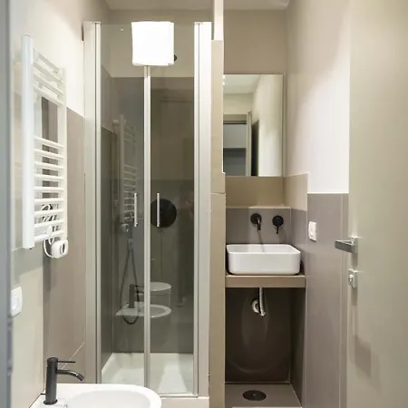 E....... By Dimorra Neapol